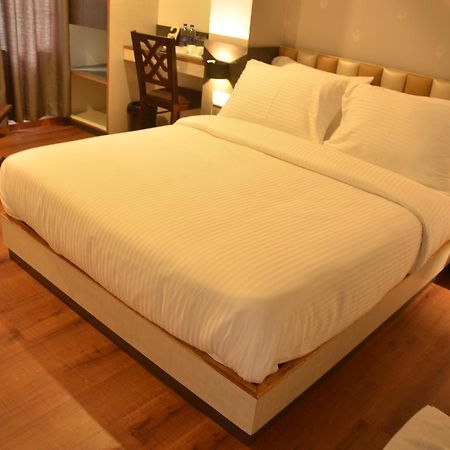 Hotel Aura Shillong Buitenkant foto